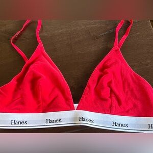 Hanes Women’s Red & White Triangle Bralette Wire & Padding Free Size Medium